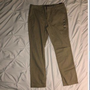 NWT Men's Aeropostale Khaki pants size 33/…